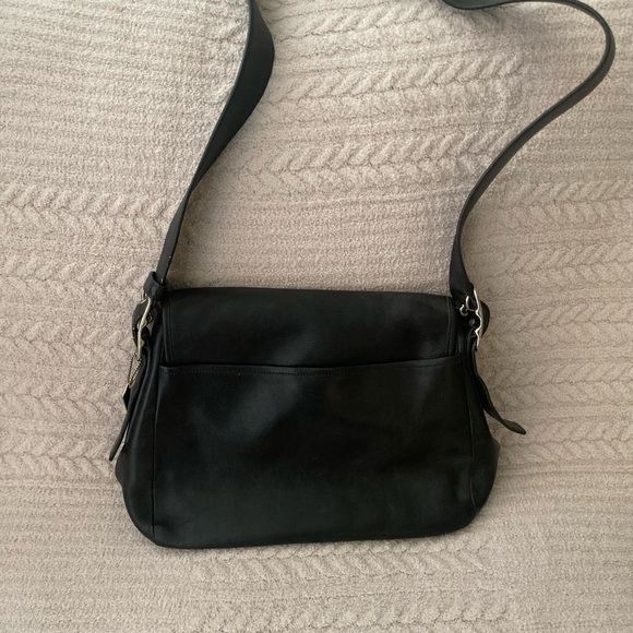 Vintage Coach Black Leather Messenger Bag - Picture 2 of 5